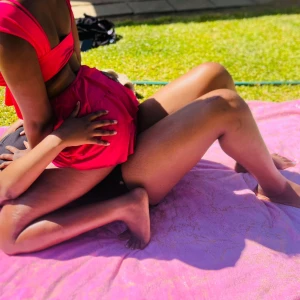 Kimberley and Ashley (freakytwins)
